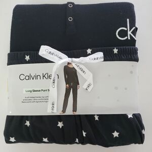 NWT Calvin Klein Long Sleeve Pant Set Size S